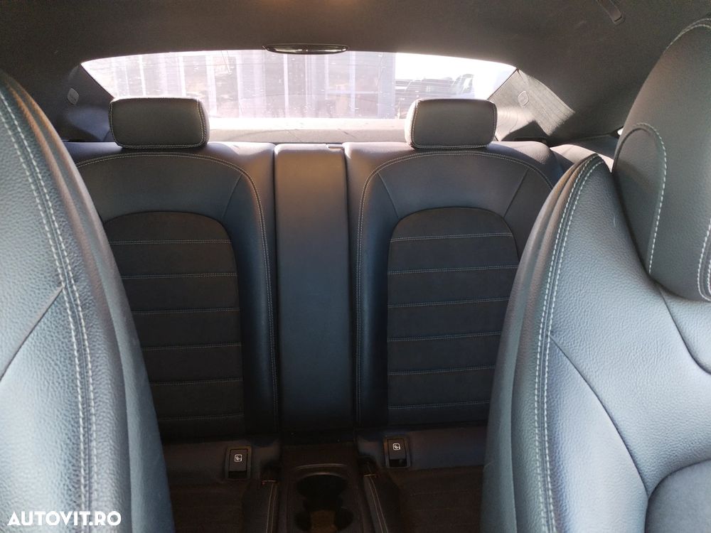 Mercedes-Benz C 180 Coupe 7G-TRONIC AMG Line - 9