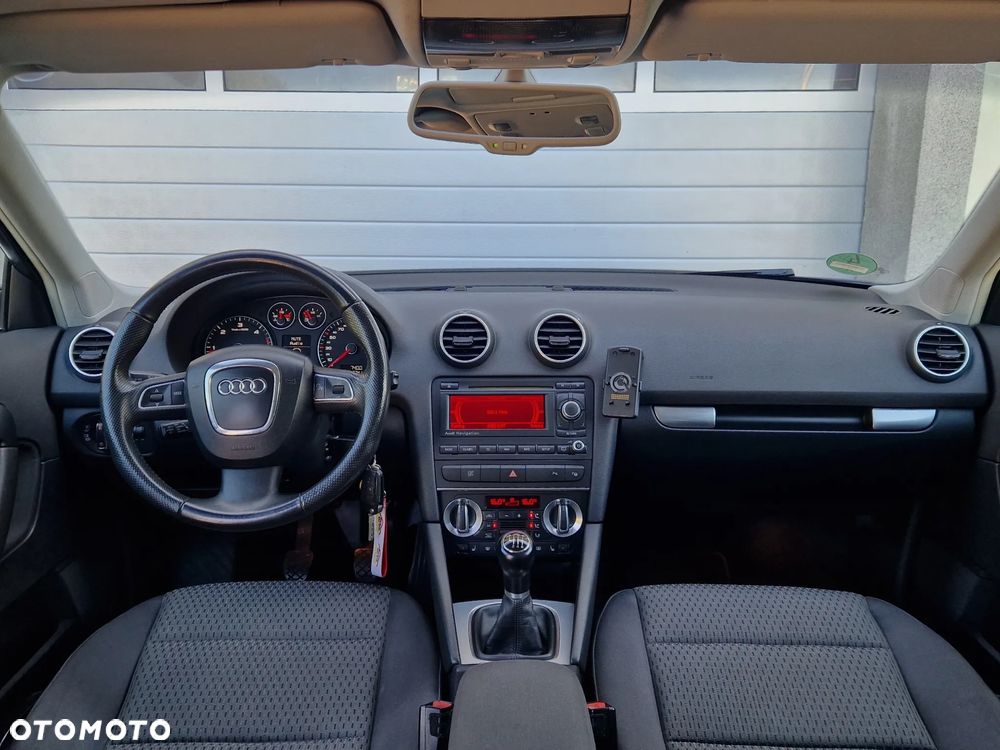 Audi A3 2.0 TDI Ambiente - 25