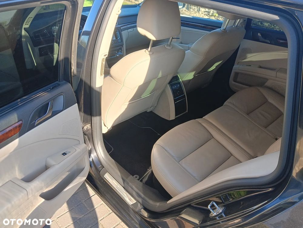 Skoda Superb 2.0 TDI DSG Elegance - 17
