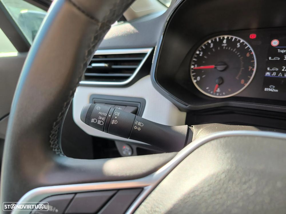 Renault Clio 1.0 TCe Limited Bi-Fuel - 17