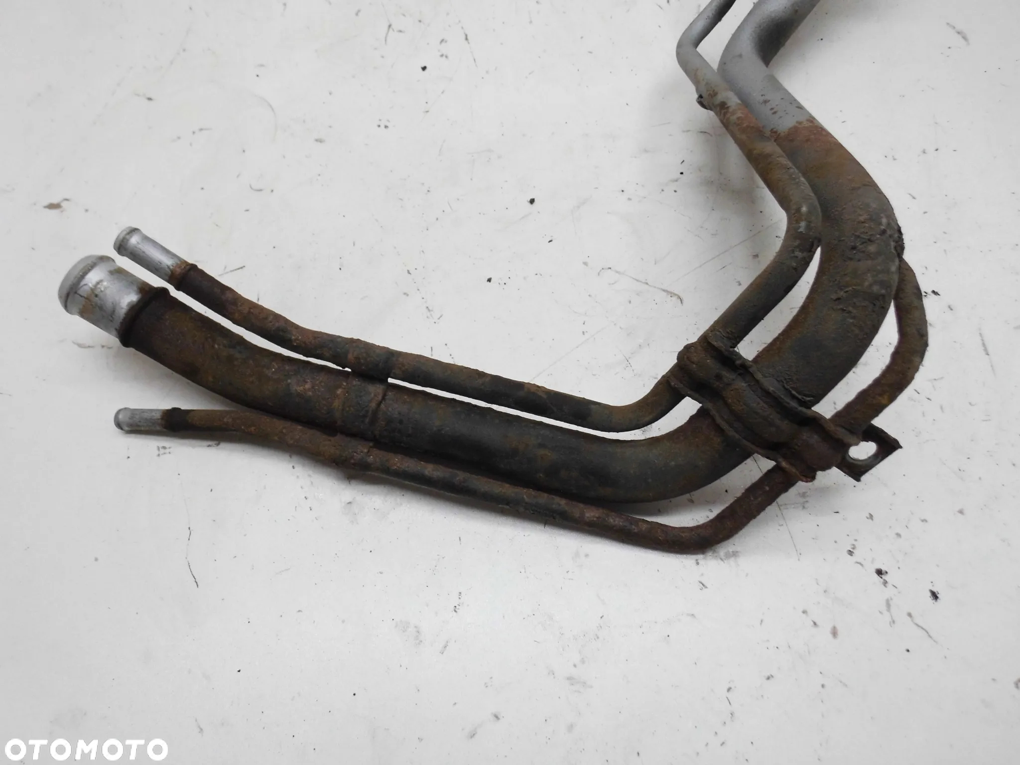 WLEWKA WLEW PALIWA W ZBIORNIK HYUNDAI I30 I LIFT 1.4 1.6 16V 2007-2012r. ORYGINAŁ - 2