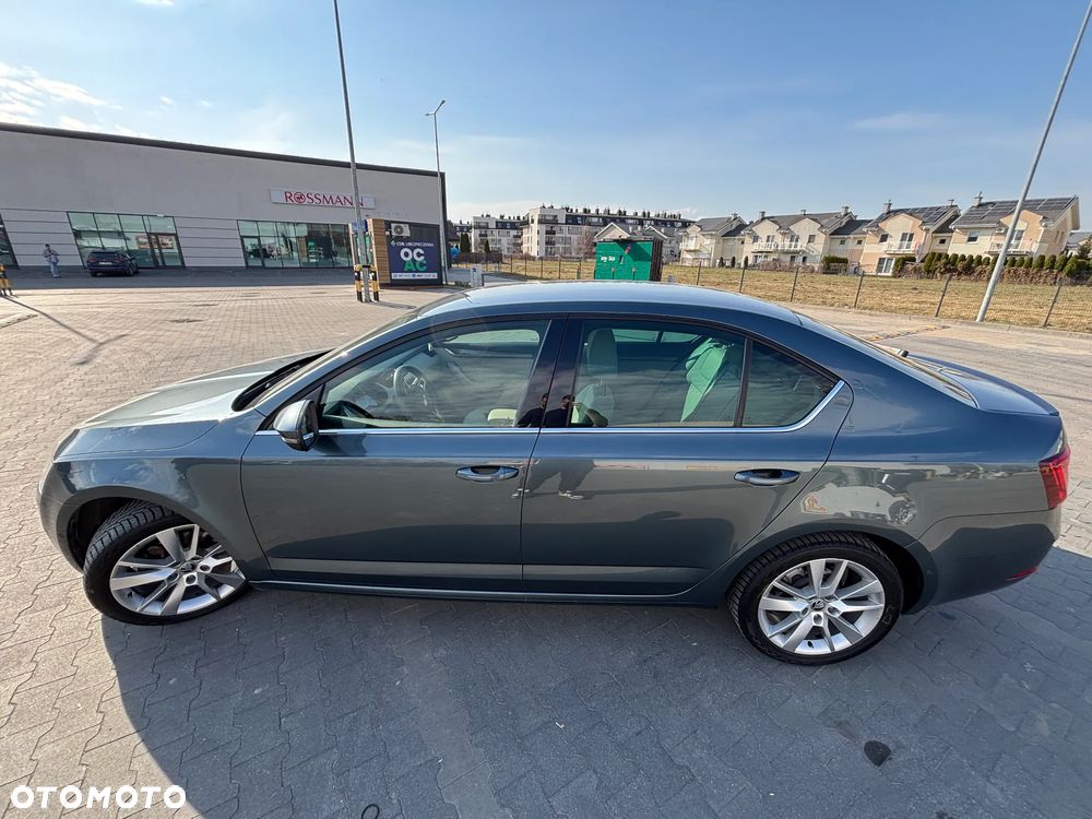 Skoda Octavia 1.5 TSI ACT Style DSG - 3