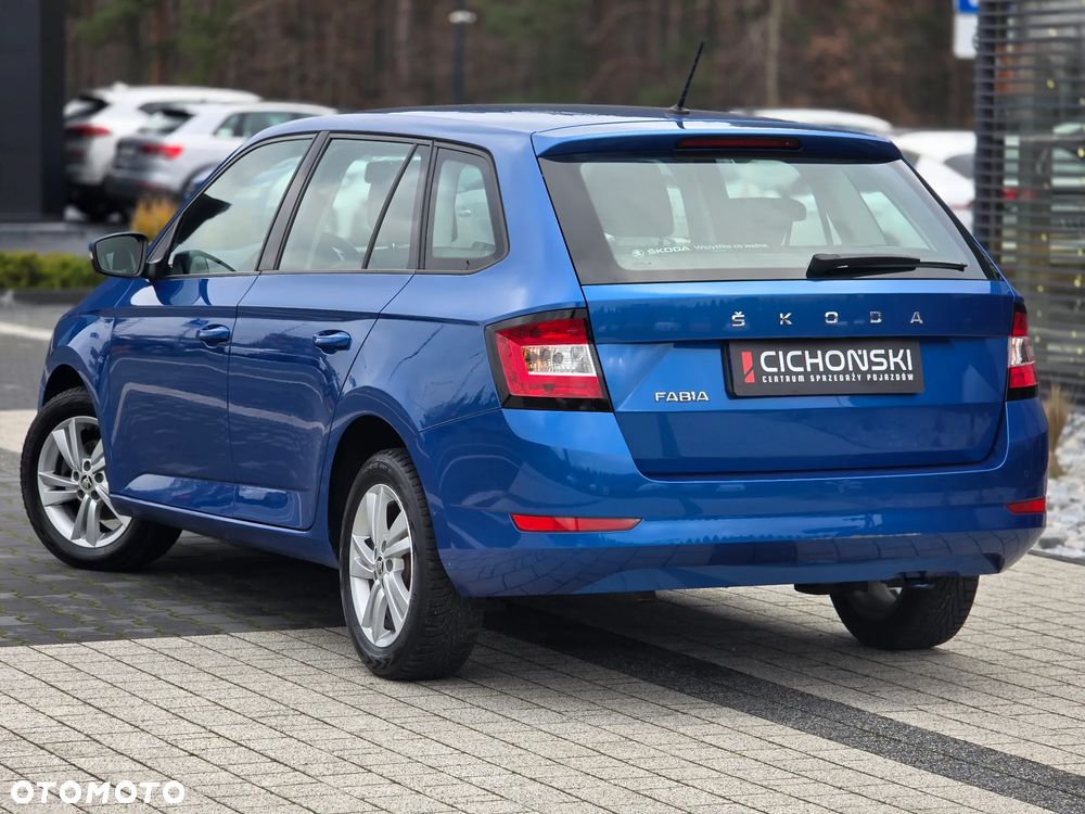 Skoda Fabia 1.0 TSI Ambition Plus - 6