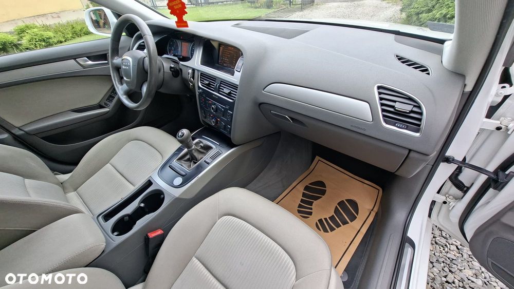 Audi A4 Avant 2.0 TDI DPF Attraction - 15