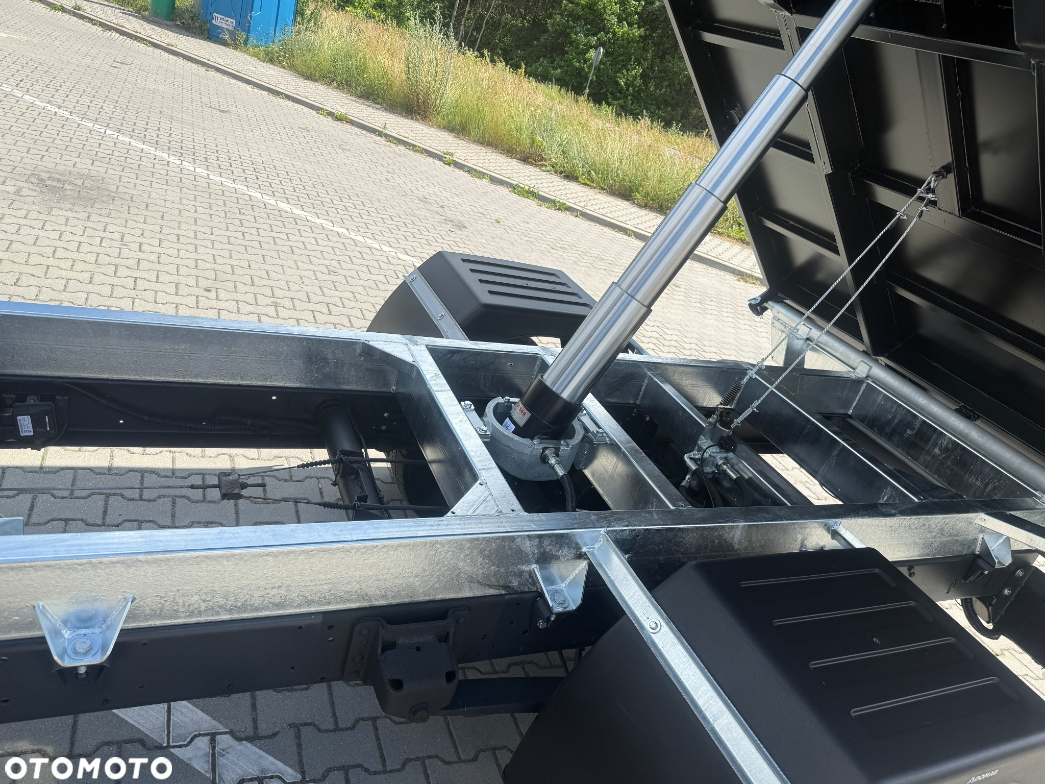Iveco DAILY 72-180 3.0 HPI 180KM * HDS FASSI F70 * 3200 Udźwig * Wywrotka 3 Stronna * ŚWIETNY STAN! - 33