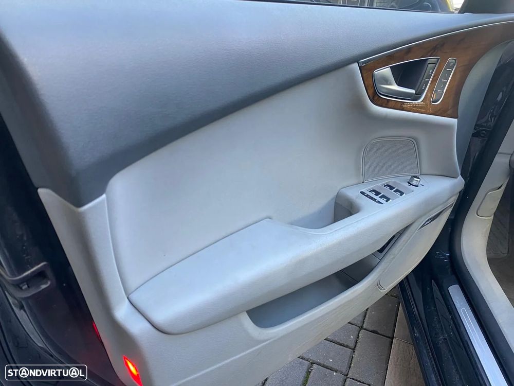 Audi A7 Sportback 3.0 TDI V6 quattro S-line S tronic - 6