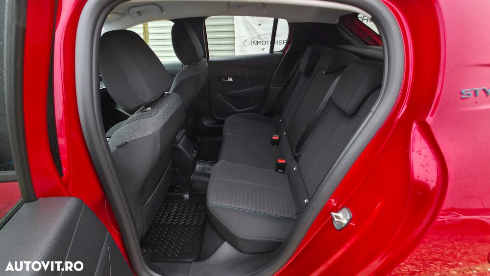 Peugeot 208 1.2 L PureTech STT EAT8 Allure Pack - 16