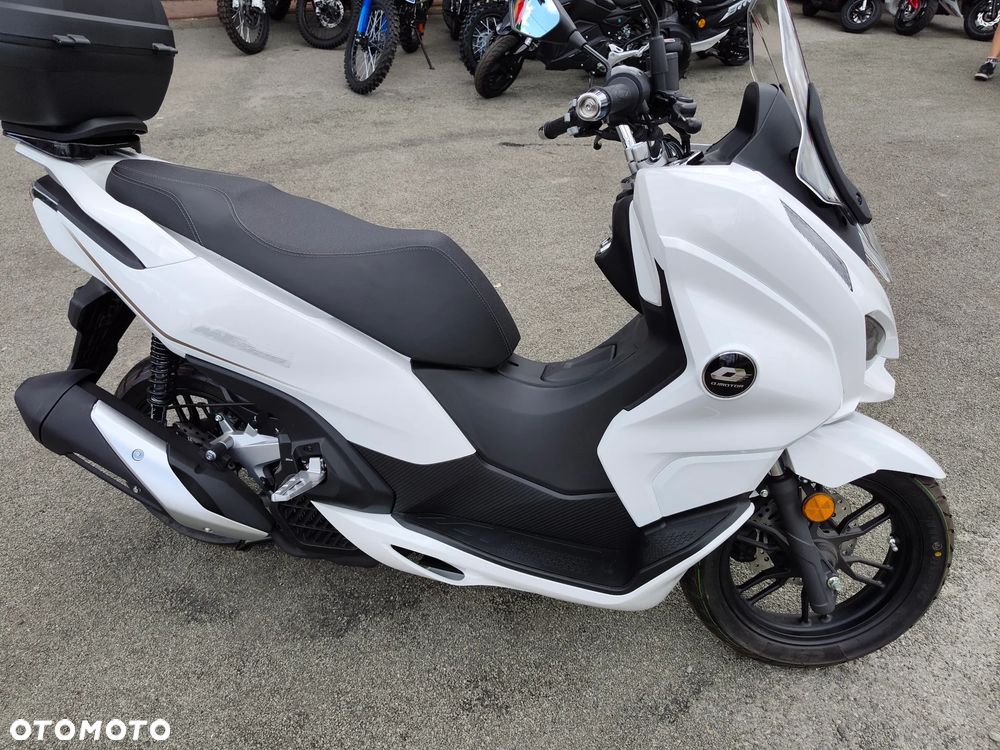QJMOTOR MTX 125 - 1