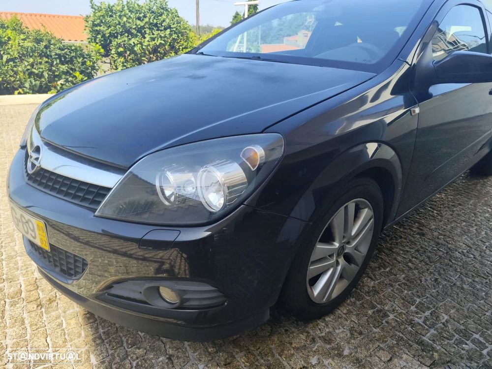 Opel Astra GTC 1.4 - 2