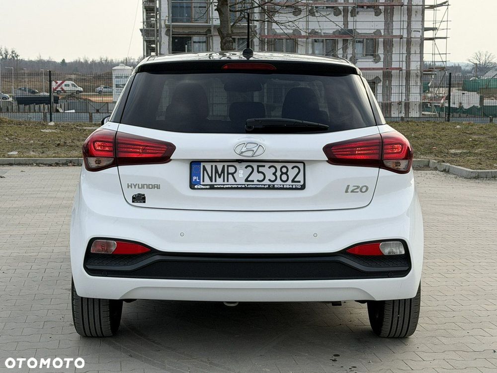 Hyundai i20 blue 1.2 YES!+ - 10