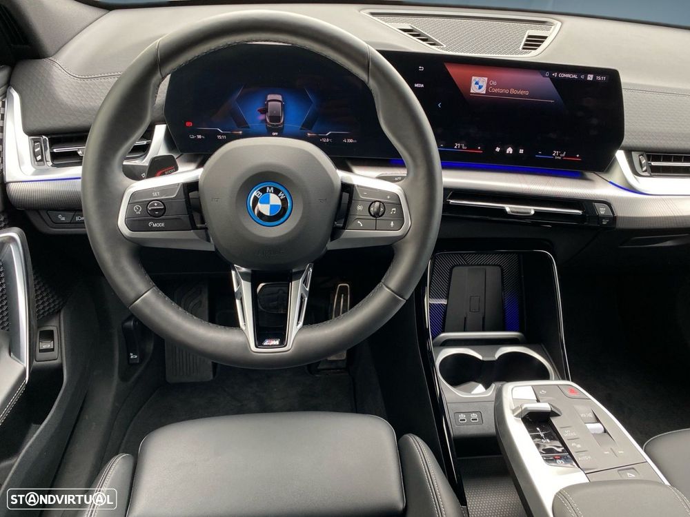 BMW iX2 eDrive20 Pack Desportivo M Pro - 5