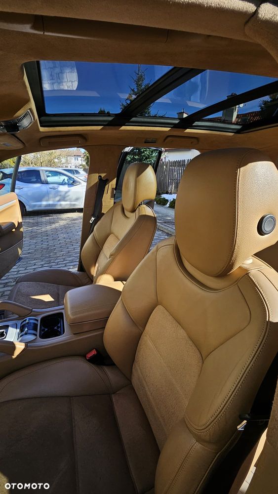 Porsche Cayenne Tiptronic S GTS - 6