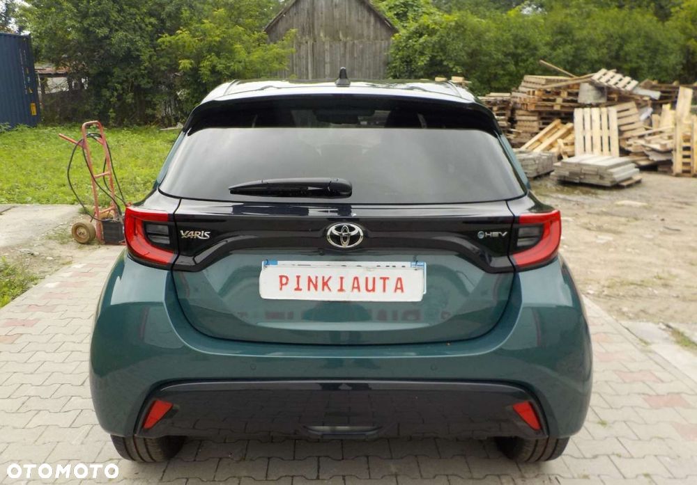 Toyota Yaris - 11