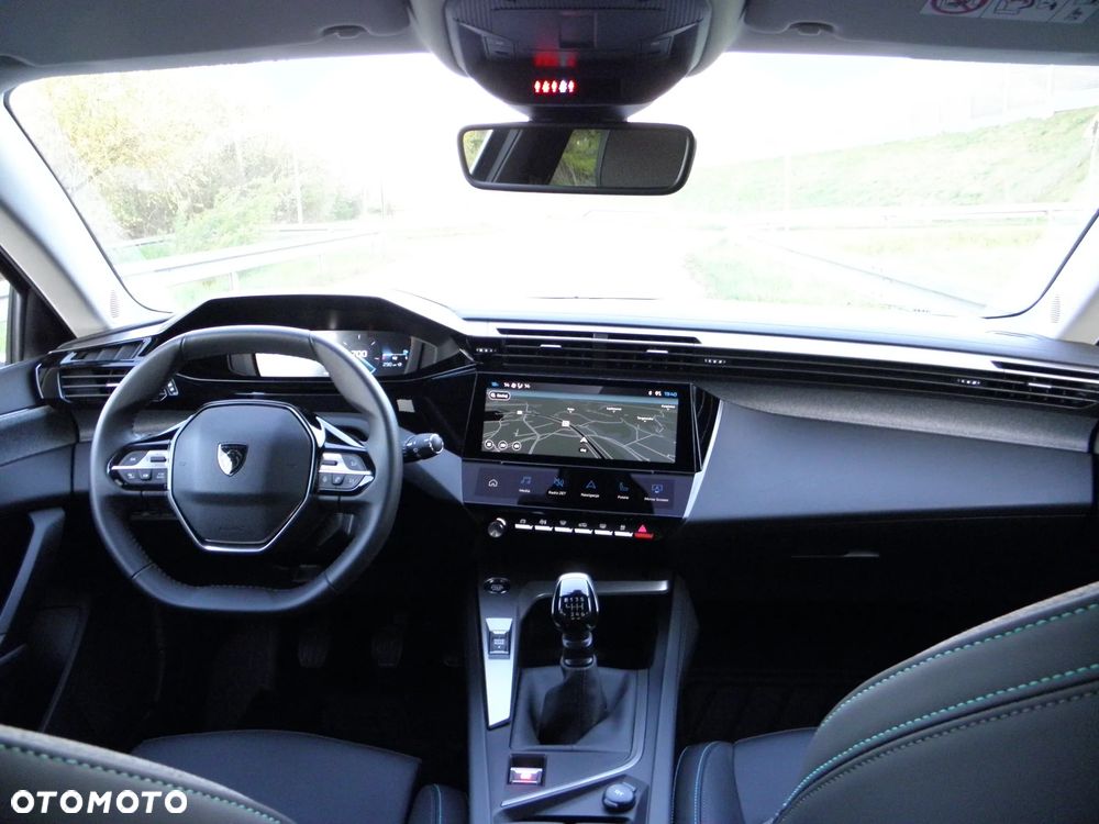 Peugeot 308 PureTech 130 Allure - 24