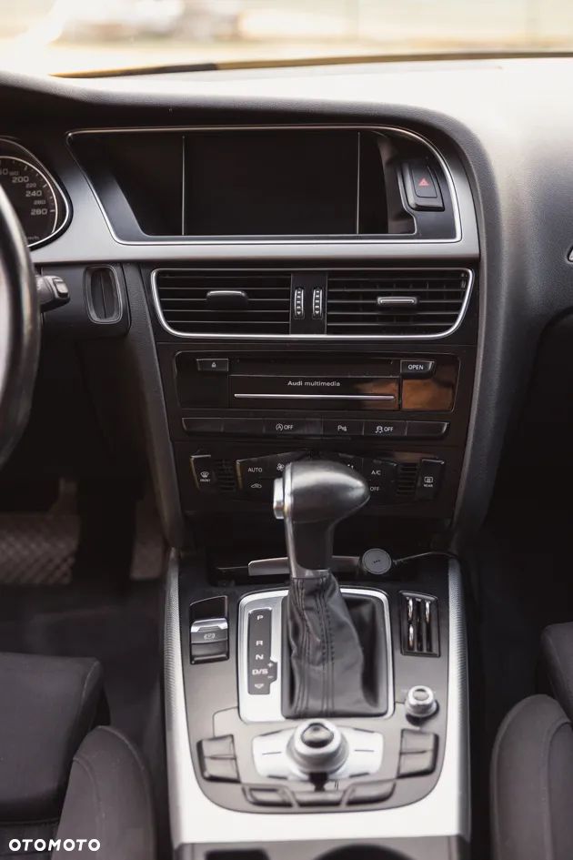 Audi A4 Avant - 7