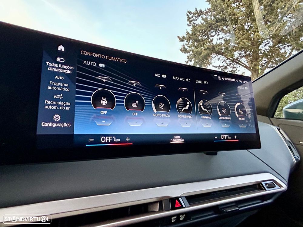 BMW iX xDrive 40 Pack Desportivo - 44