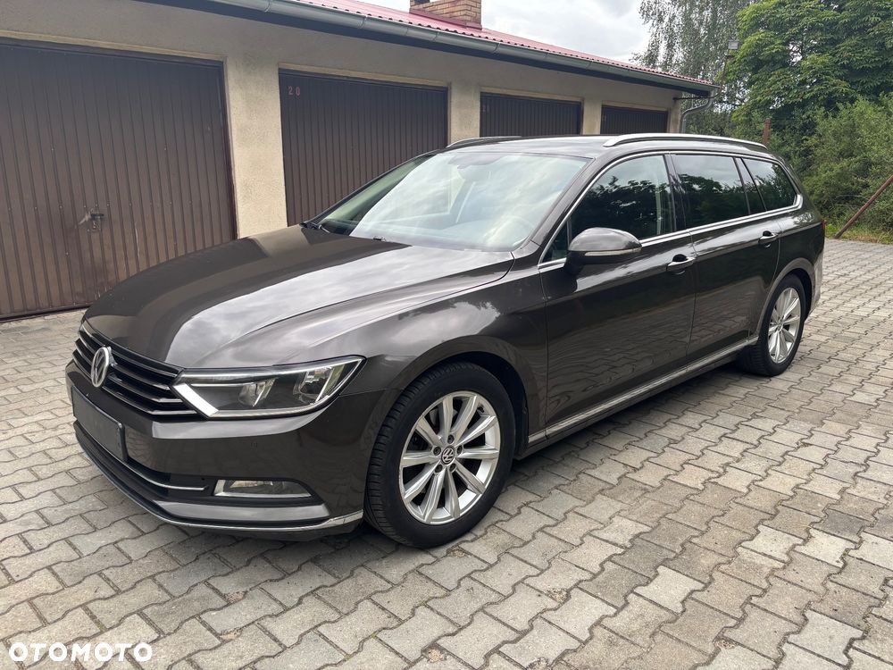 Volkswagen Passat 2.0 TDI (BlueMotion Technology) Highline - 24