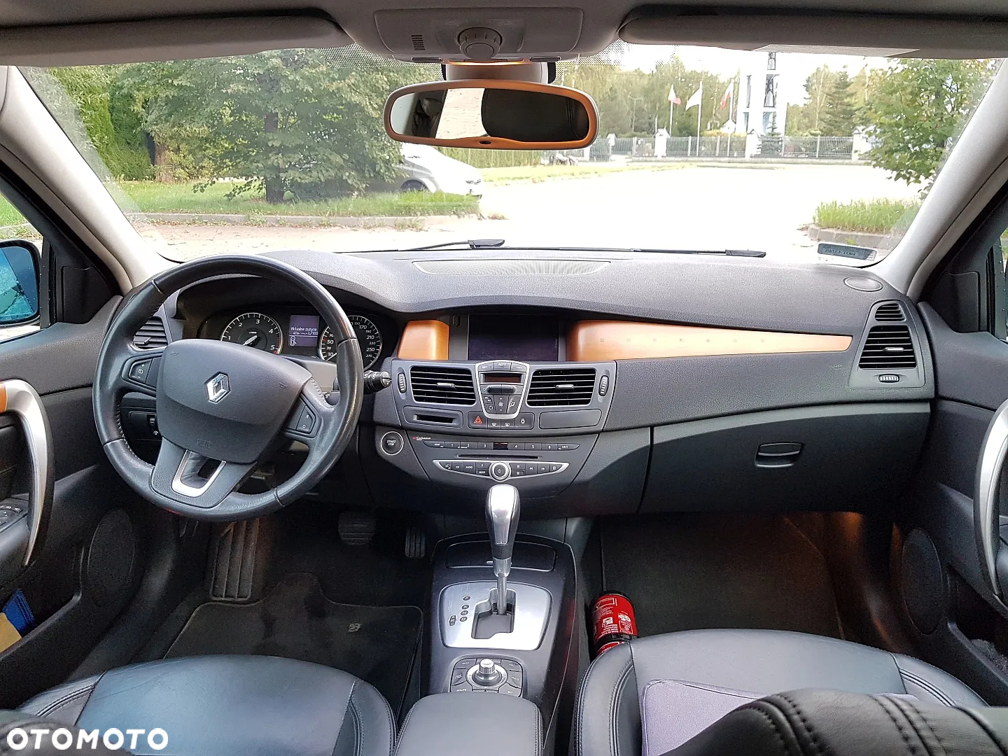 Renault Laguna dCi 150 FAP Initiale - 14