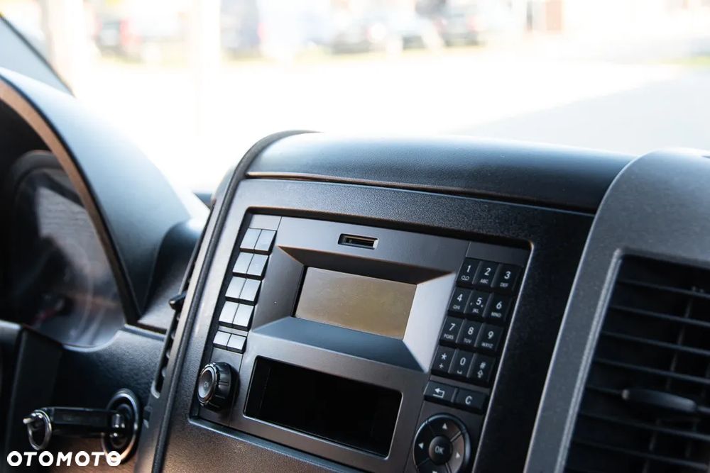 Volkswagen Crafter - 33