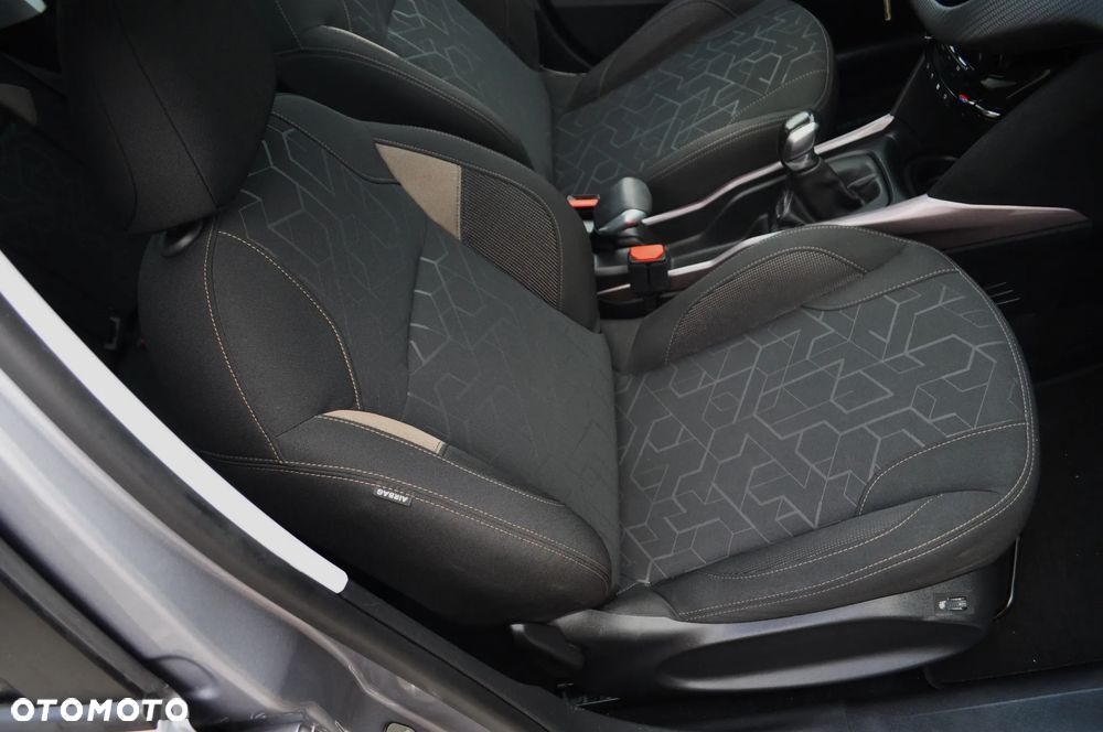 Peugeot 2008 BlueHDi 100 STOP & START Allure - 30