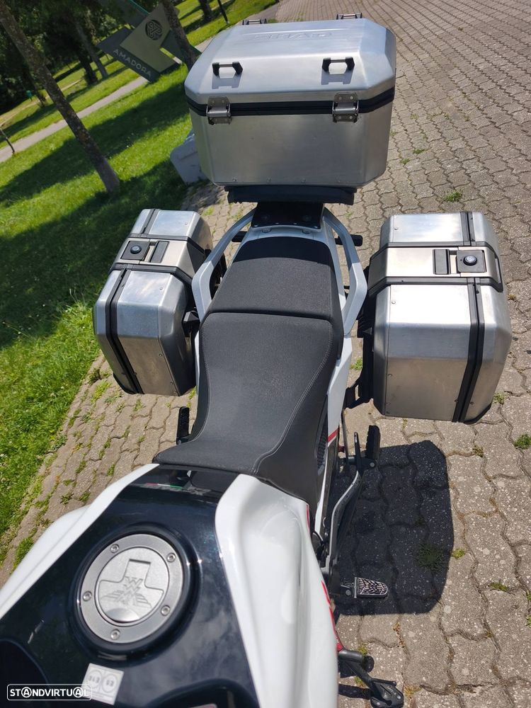 Moto Morini X-Cape 650 - 4