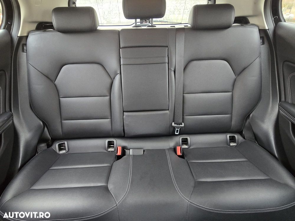 Mercedes-Benz GLA 220 d 4MATIC Aut. - 9