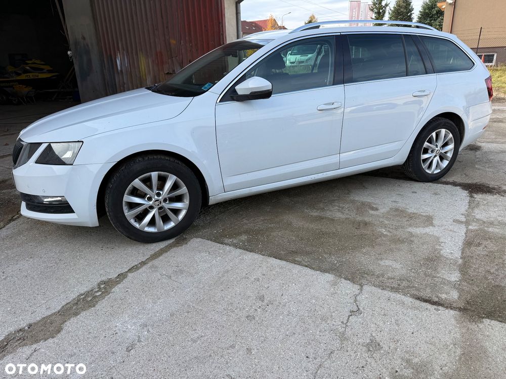 Skoda Octavia 1.6 TDI SCR Style - 8