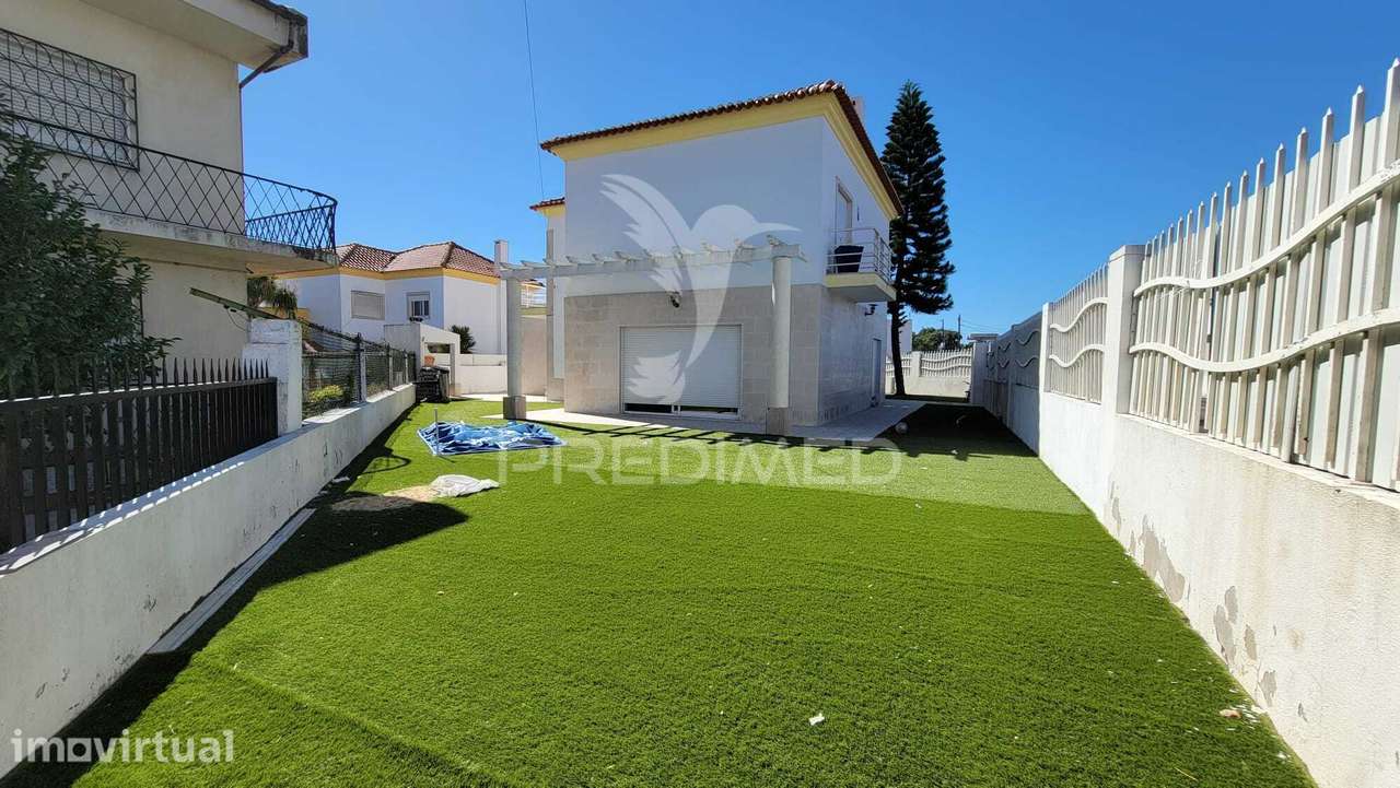 Moradia T5 Santo António da Charneca - Grande imagem: 3/6