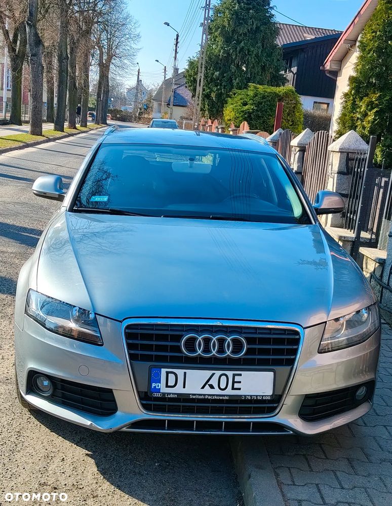 Audi A4 Avant 2.0 TDI DPF Ambiente - 2