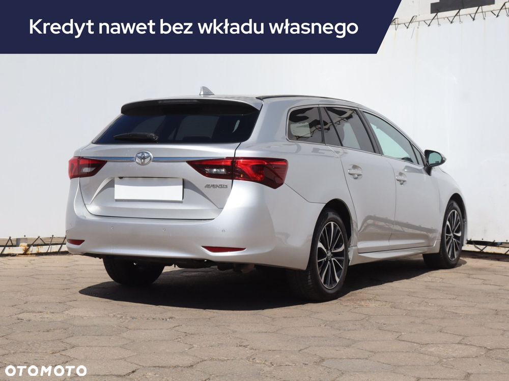 Toyota Avensis - 7