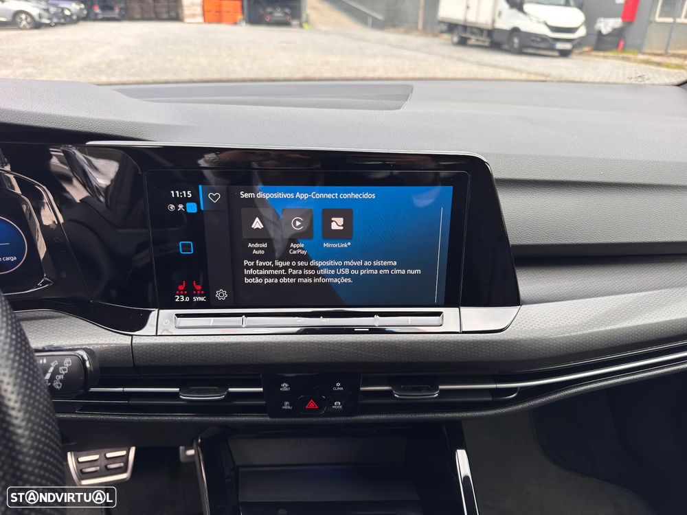 VW Golf 1.4 TSI GTE DSG - 32