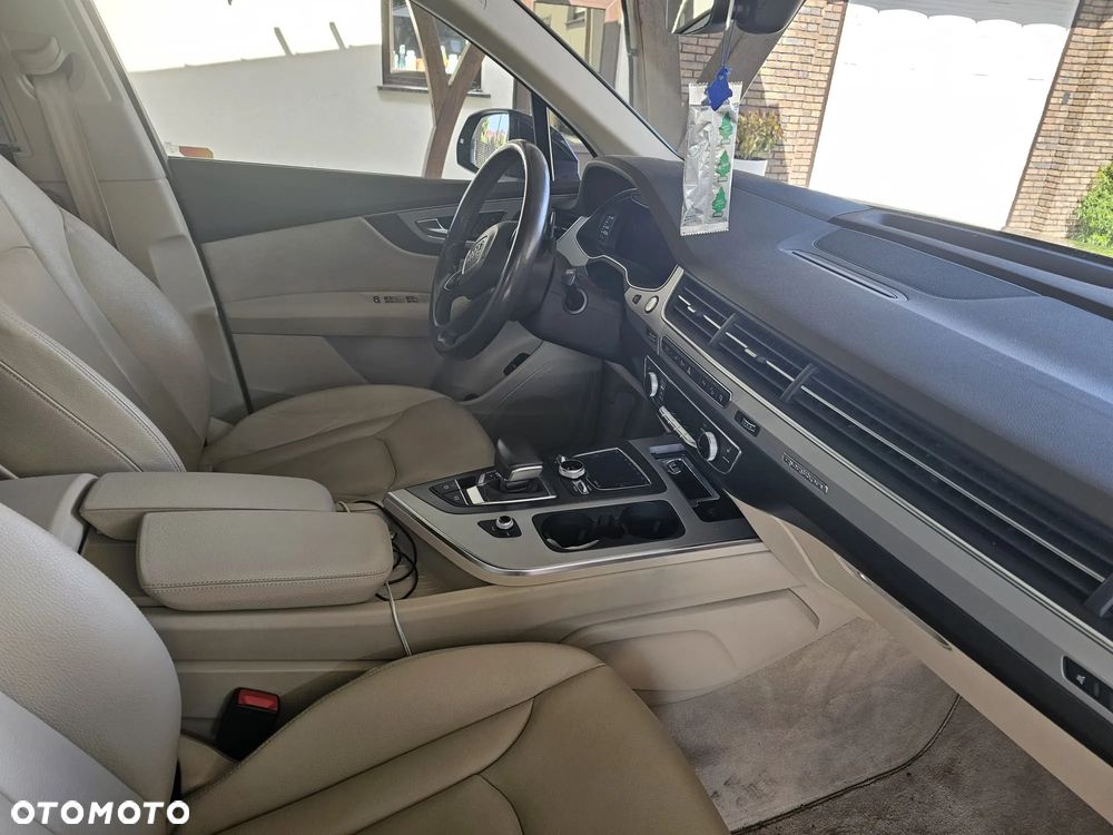 Audi Q7 3.0 TDI Quattro Tiptronic - 4