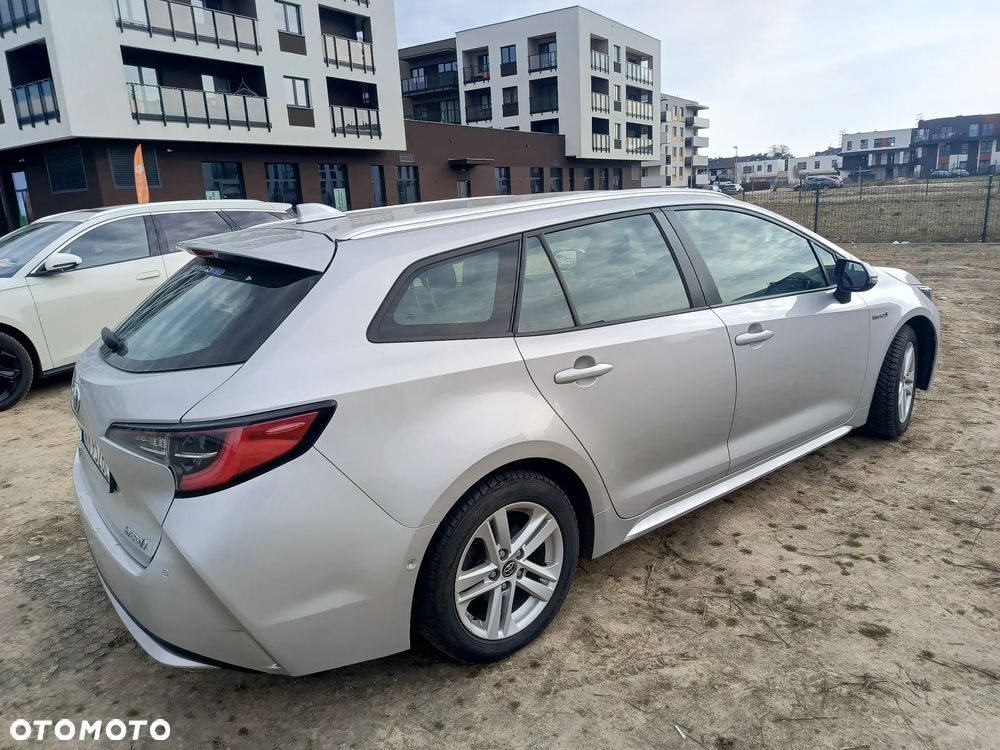 Toyota Corolla 1.8 Hybrid Comfort - 10