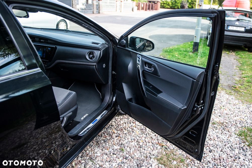 Toyota Auris - 26