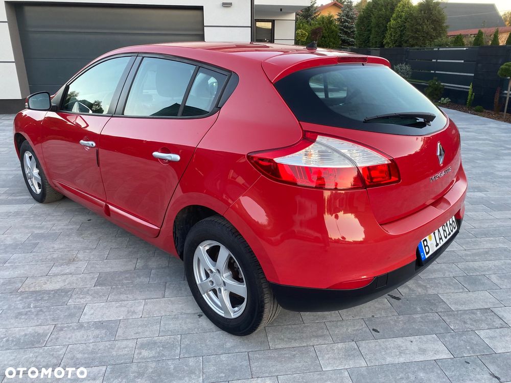 Renault Megane 1.6 16V Authentique - 6