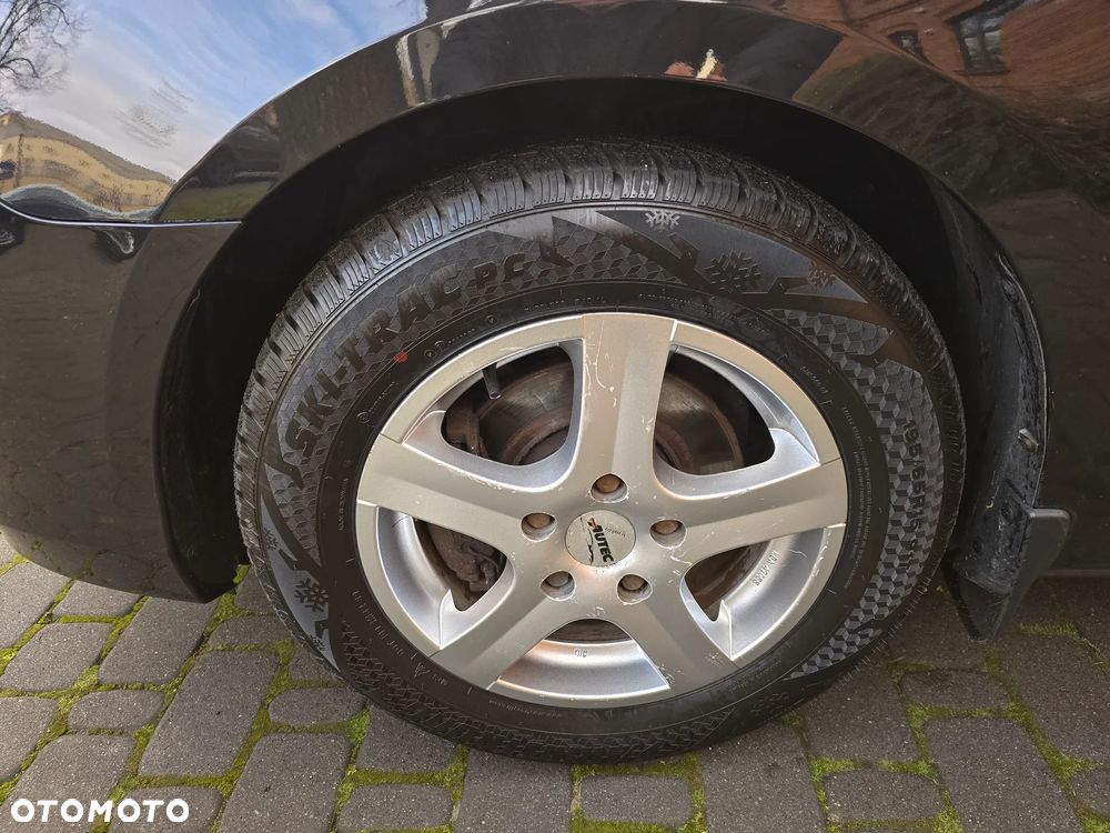 Mazda 3 1.6 MZR Exclusive-Line - 11