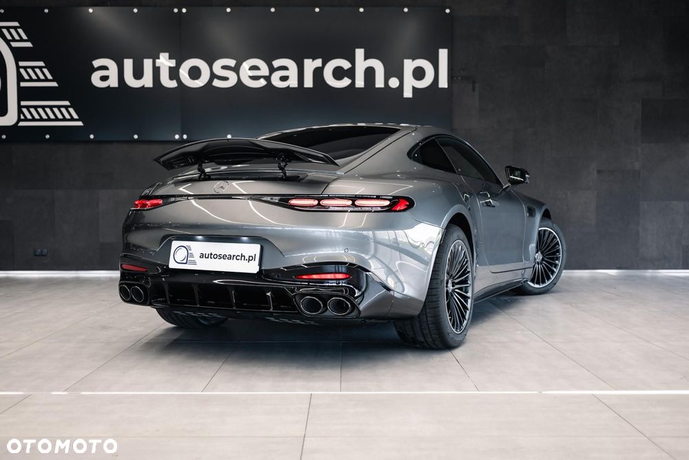 Mercedes-Benz AMG GT - 5
