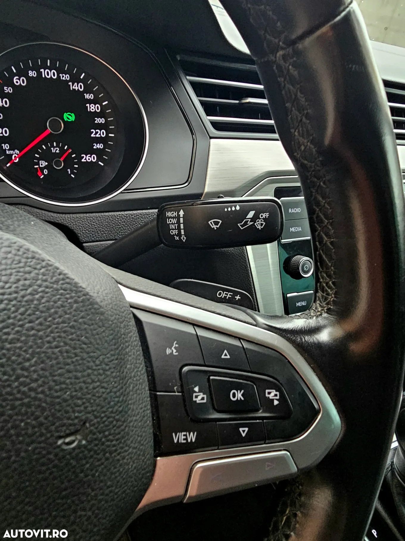 Volkswagen Passat Variant 1.5 TSI ACT OPF DSG Comfortline - 22