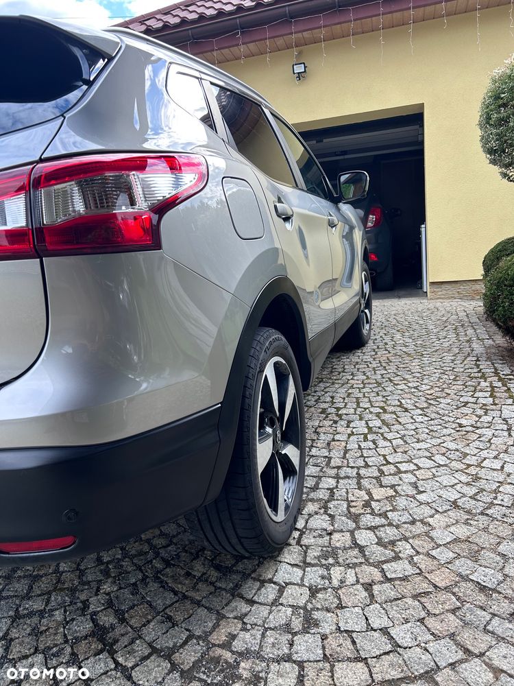 Nissan Qashqai 1.6 DCi Tekna EU6 - 2