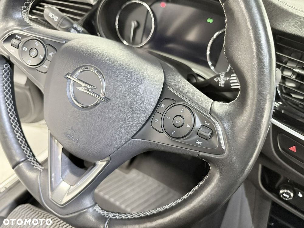 Opel Insignia - 36