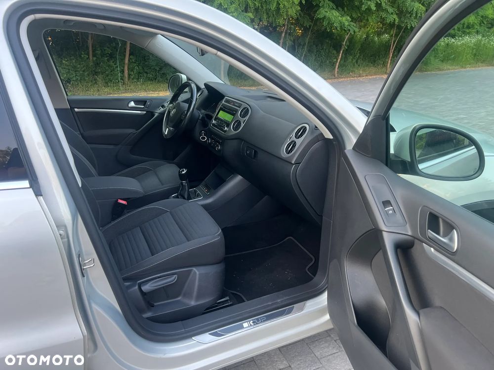 Volkswagen Tiguan 2.0 TDI DPF BlueMotion Technology Cup Sport & Style - 15