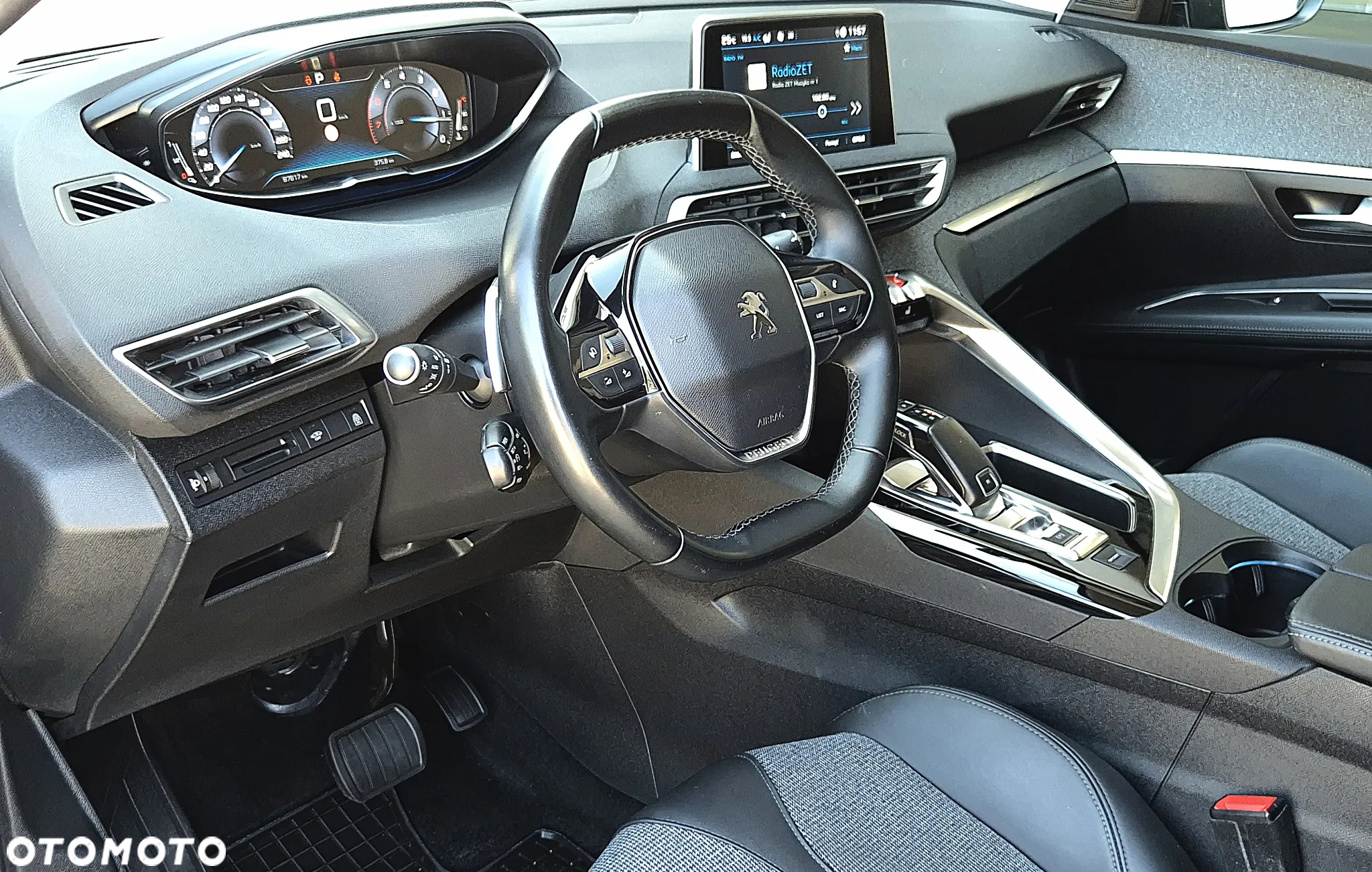 Peugeot 3008 1.6 PureTech GPF Allure S&S EAT8 - 10
