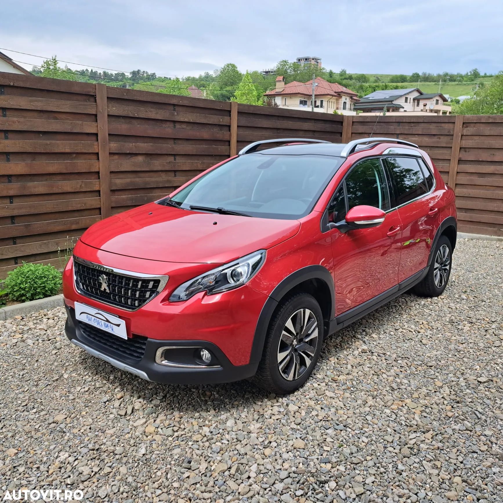 Peugeot 2008 PureTech 110 Stop&Start Allure - 1