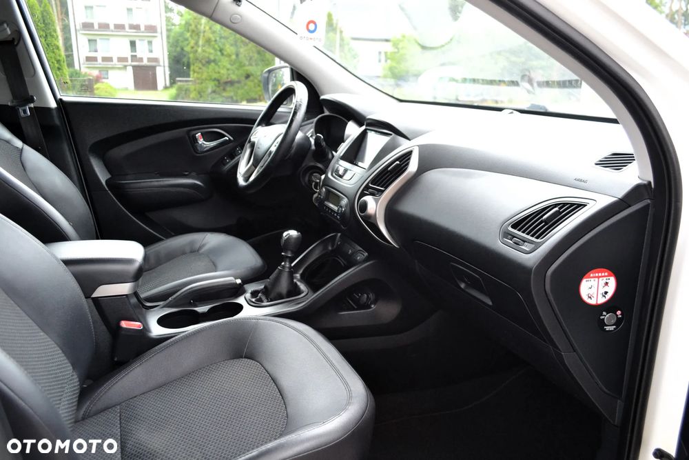Hyundai ix35 1.7 CRDi 2WD blue Style - 9