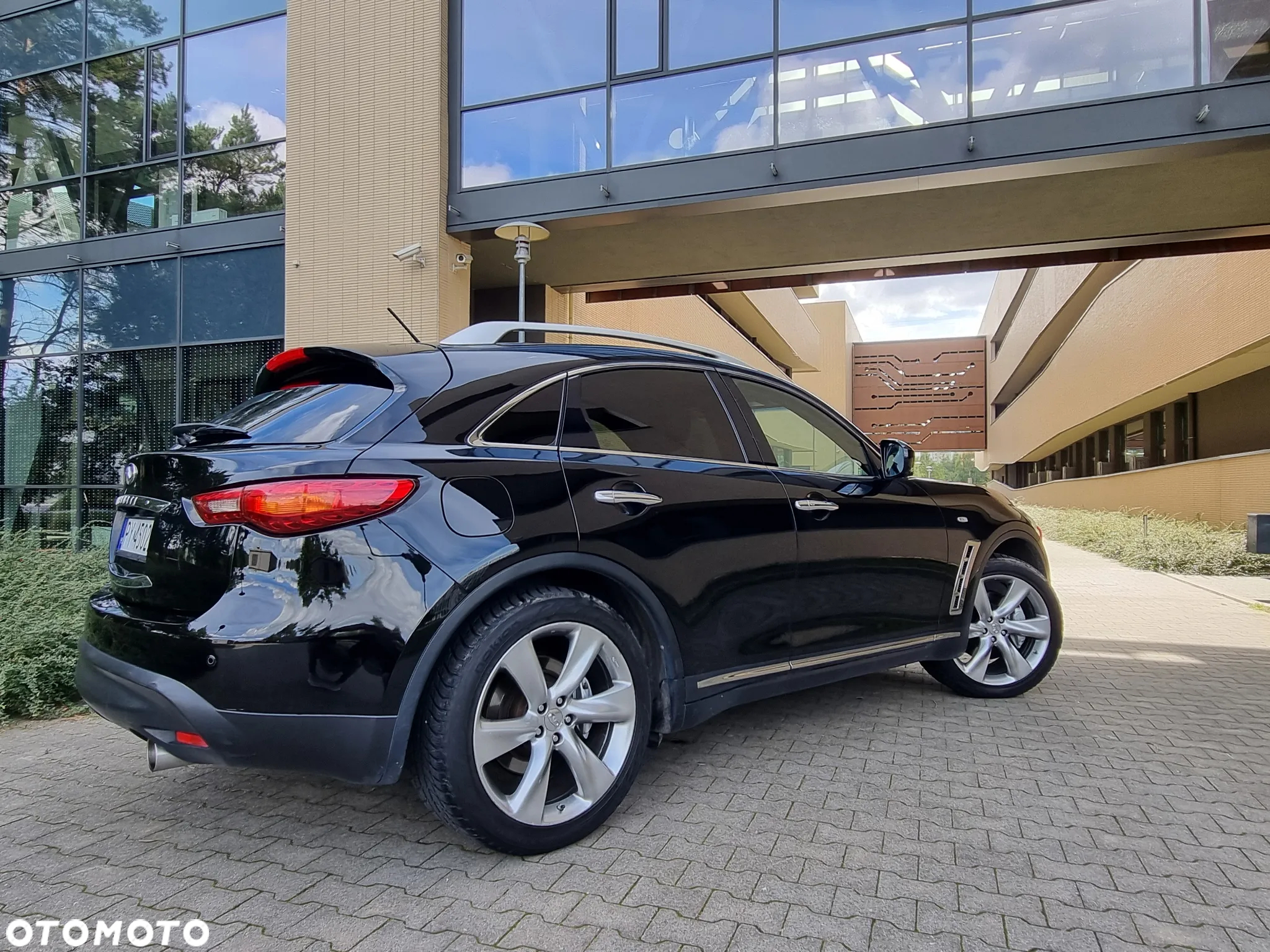 Infiniti FX FX30d AWD S Premium - 14