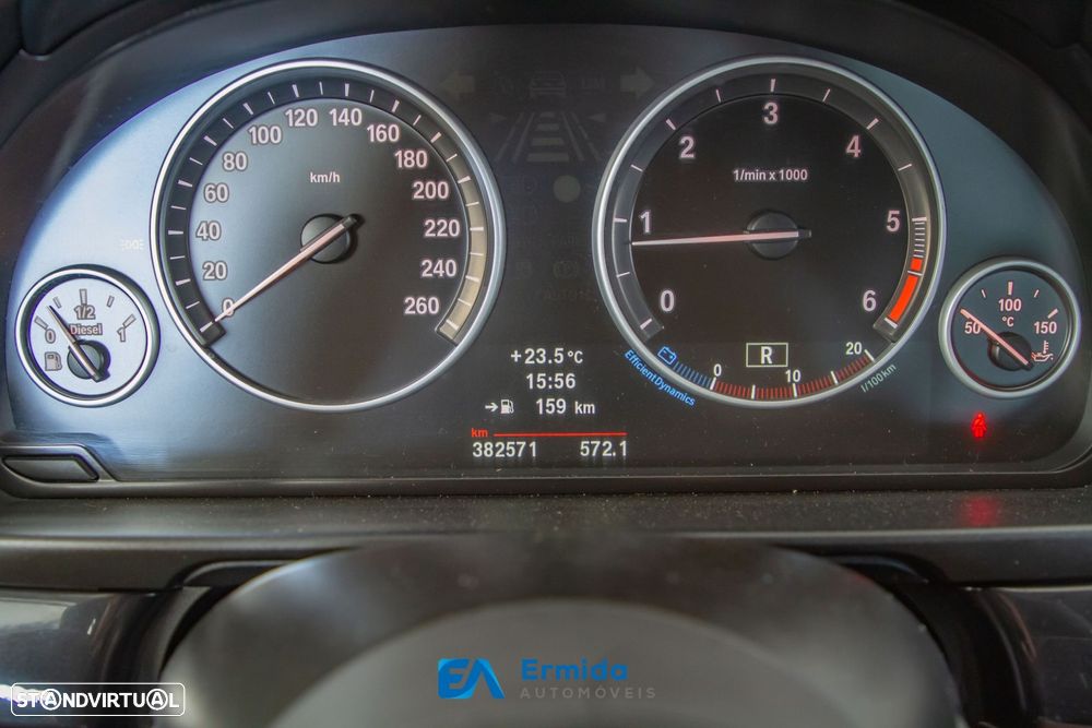 BMW 520 d Auto - 27