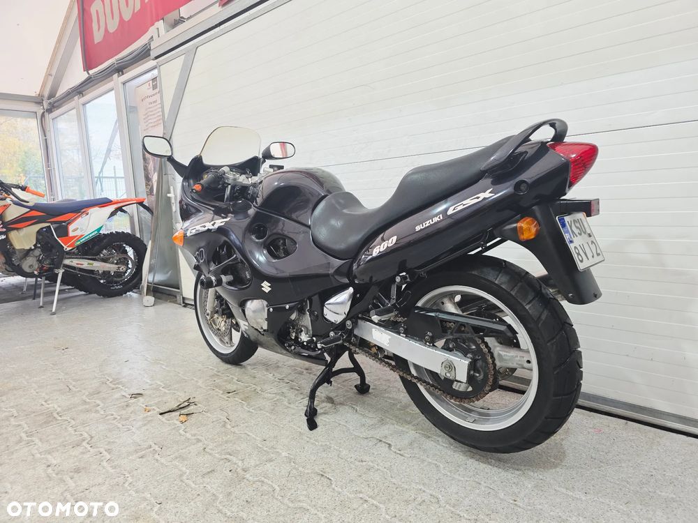 Suzuki GSX - 5