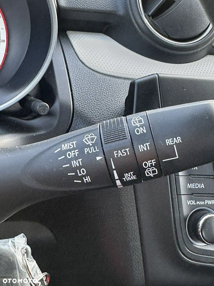 Suzuki Swift - 28