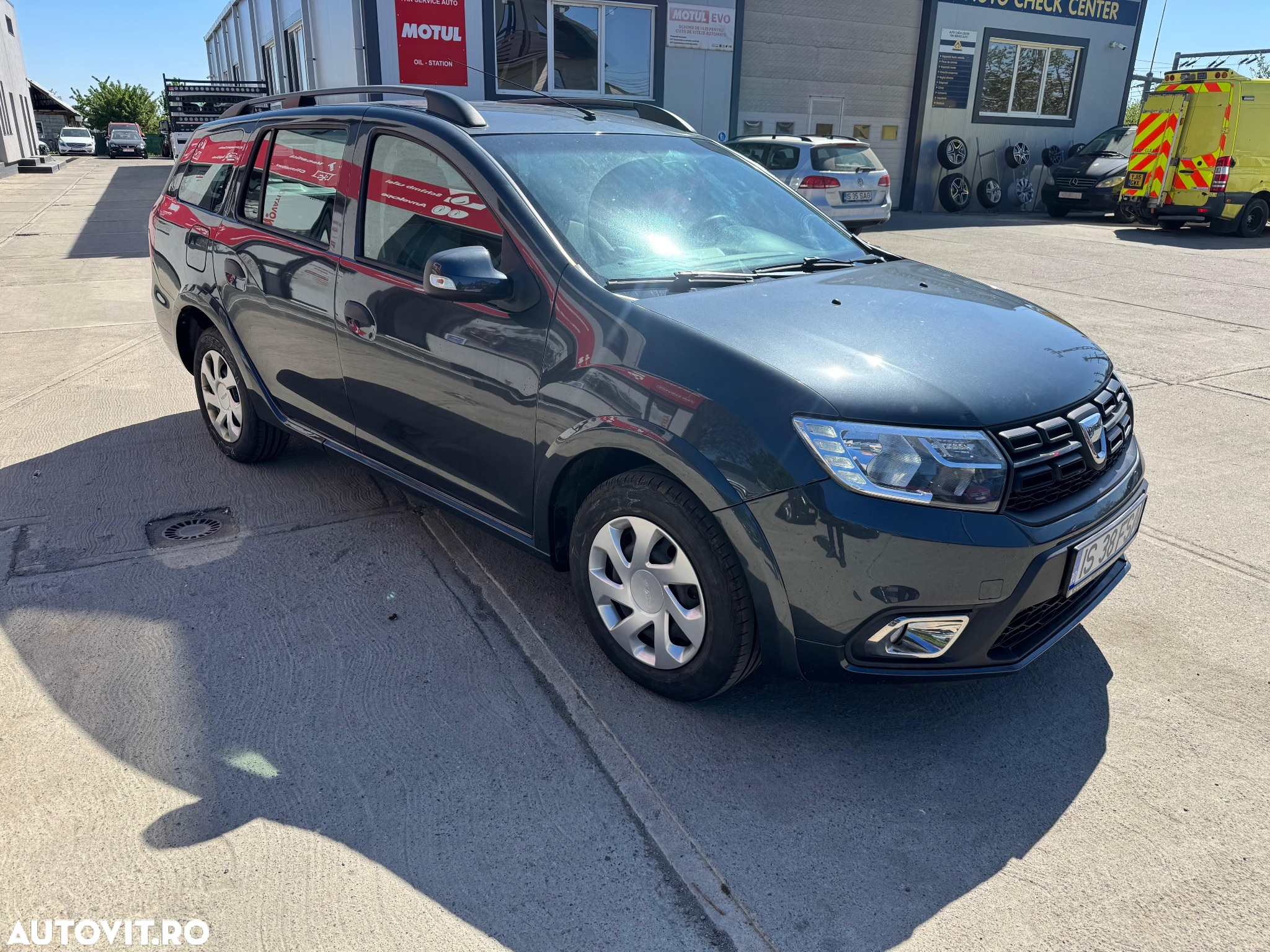 Dacia Logan Stepway MCV 1.5 Blue dCi - 4