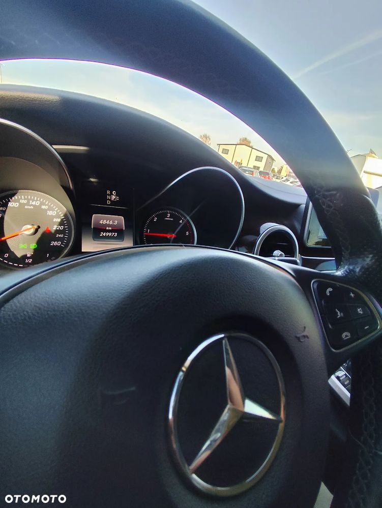 Mercedes-Benz Klasa V 220 (BlueTEC) d Avantgarde 7G-Tronic - 20